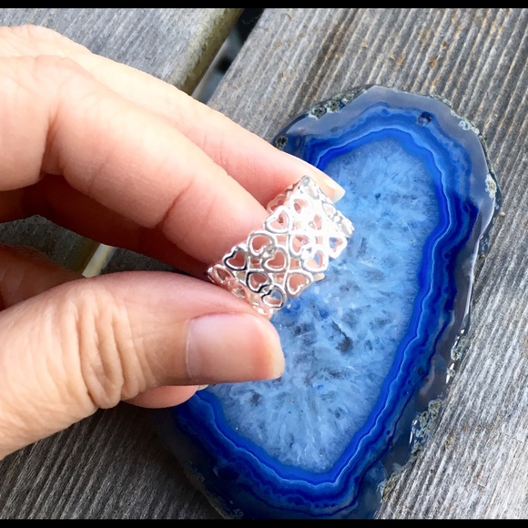 Wide 925 Silver Hearts Ring - Picture 3 of 6